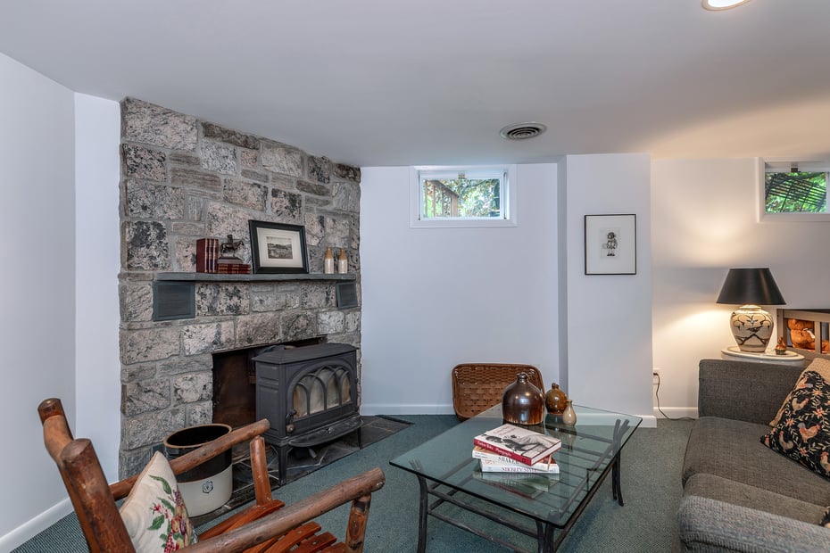 301 Calhoun Street Photo 19