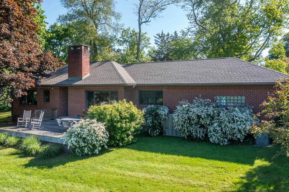 301 Calhoun Street Photo 24