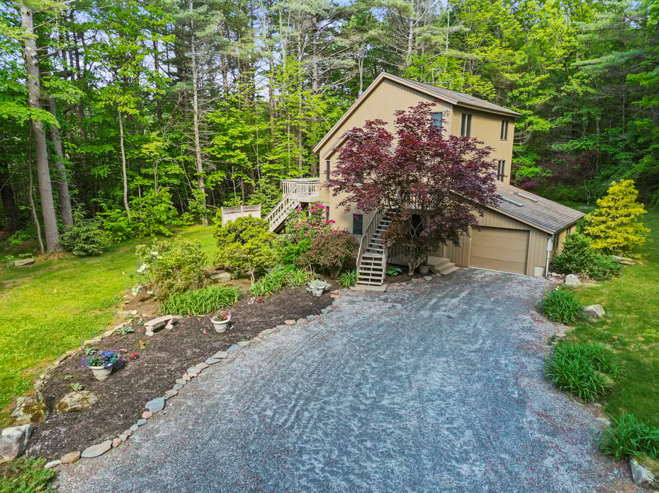 105 Harrington Rd Photo 5