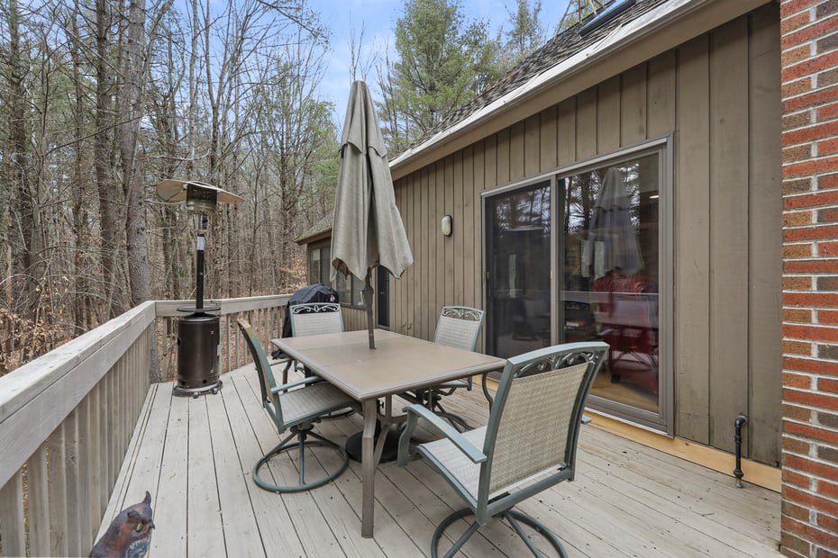 105 Harrington Rd Photo 15