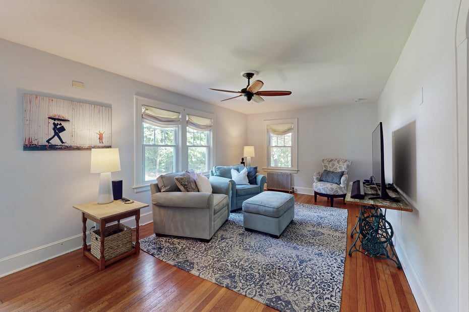 1 Yale Avenue Photo 5