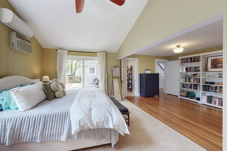 1 Yale Avenue Photo 17