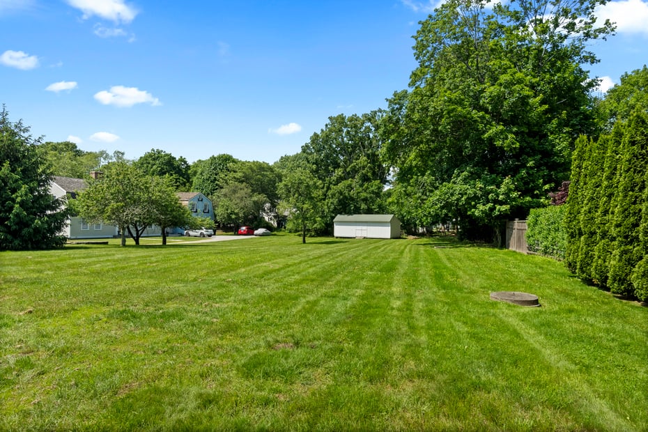 60 Lyme Street Photo 10