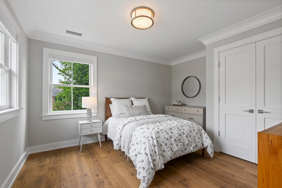 19 Walnut Street Photo 18