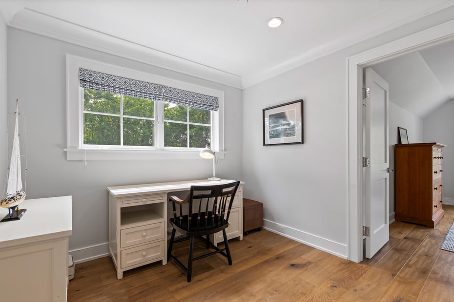 19 Walnut Street Photo 21
