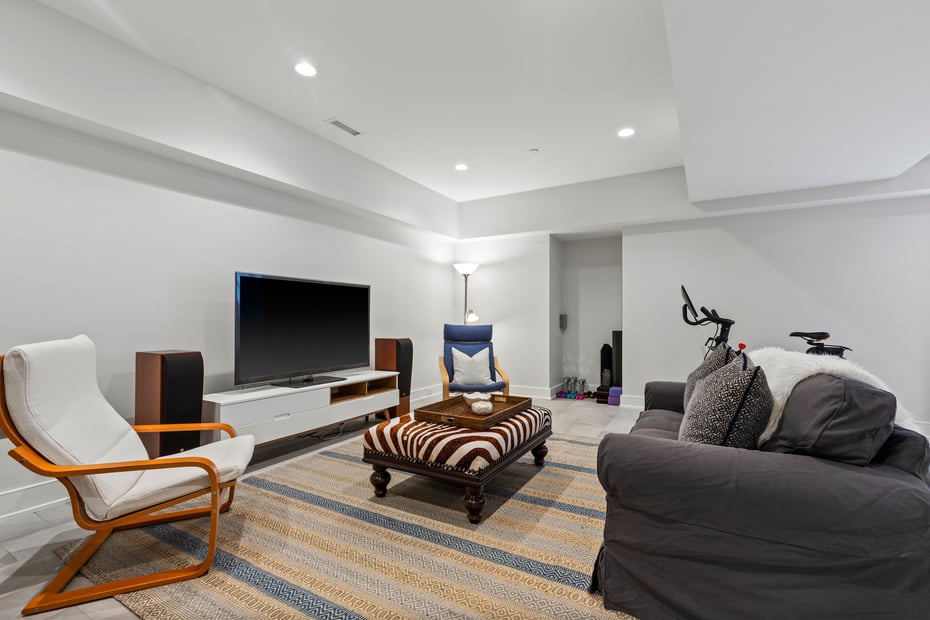 19 Walnut Street Photo 25