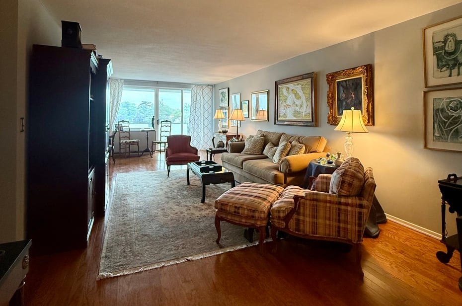1 Strawberry Hill Court  #APT 6F Photo 3