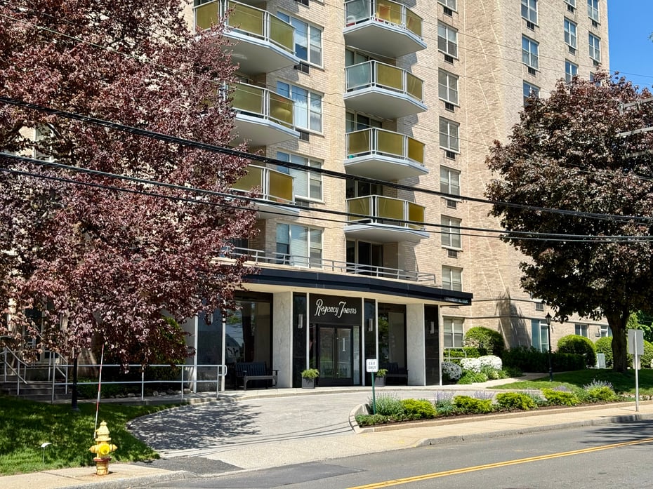 1 Strawberry Hill Court  #APT 6F Photo 1