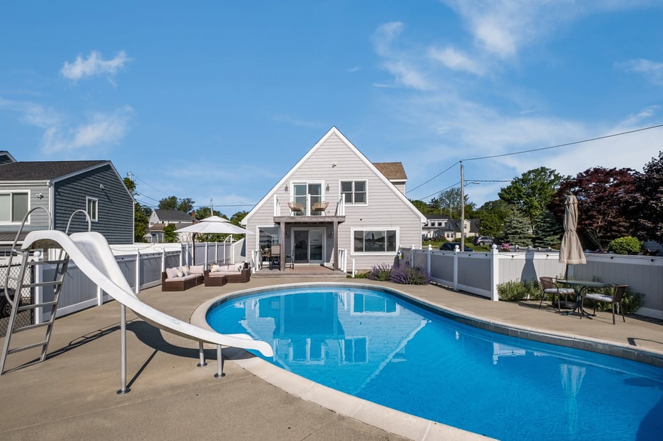 35 Soundview Avenue Photo 5