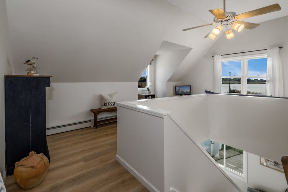 35 Soundview Avenue Photo 25