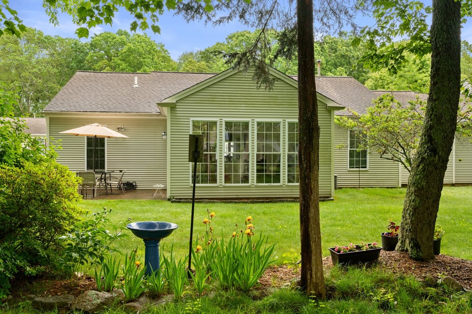 18 Beechwood Drive Photo 12