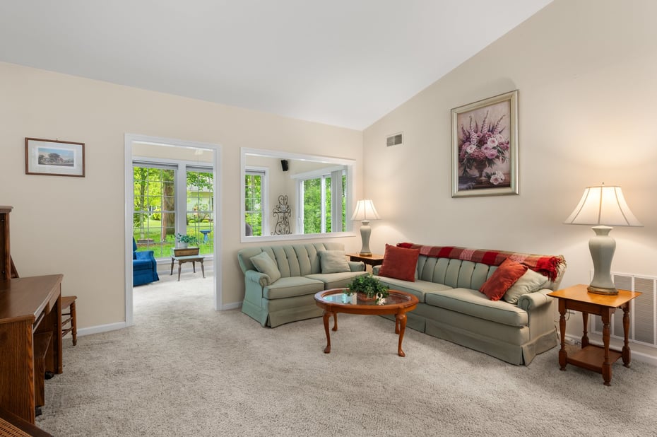 18 Beechwood Drive Photo 7