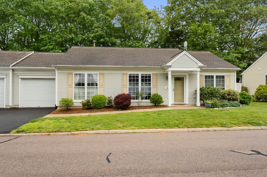 18 Beechwood Drive Photo 24