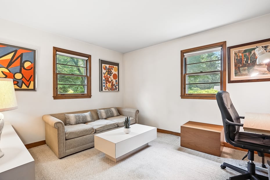 18 Barnaby Lane Photo 15