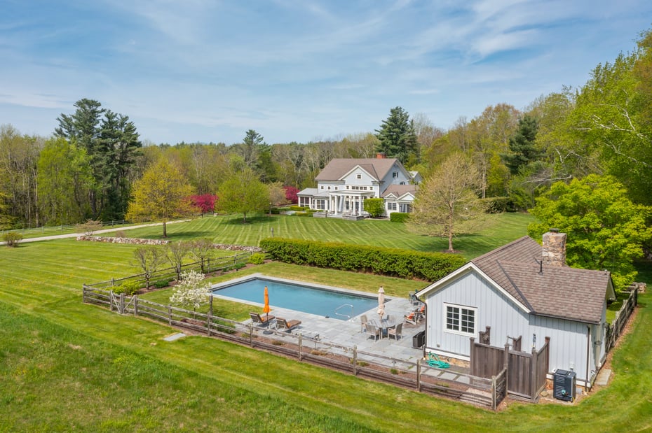 258 Sandisfield Rd Photo 20