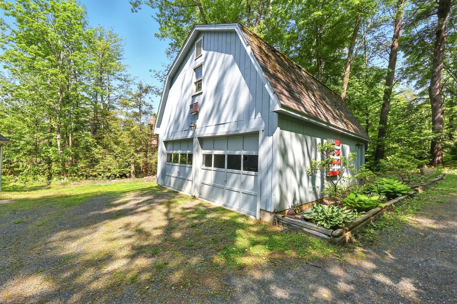 191 Moreau Rd Photo 32