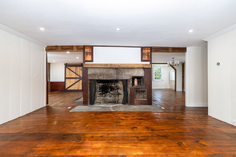 93 Northfield Road Photo 8