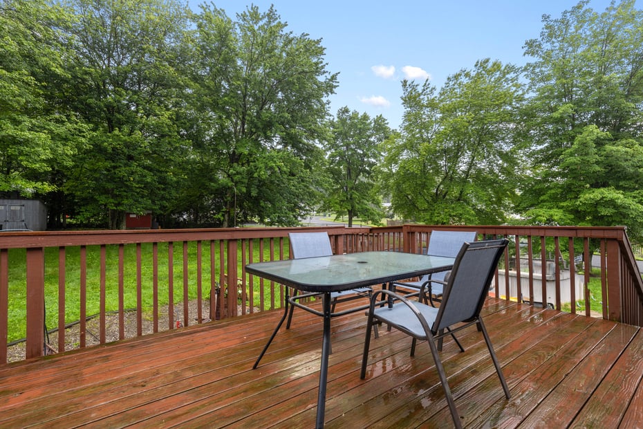 76 Maureen Drive Photo 18