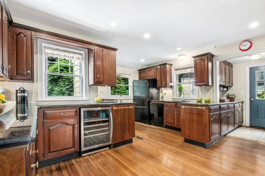 15 Devonshire Drive Photo 12