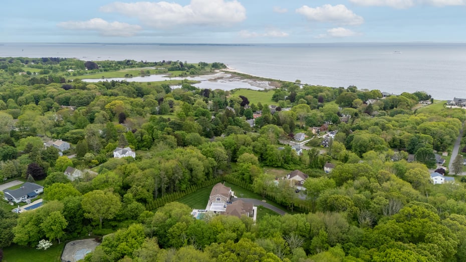 15A Shore Road Photo 3