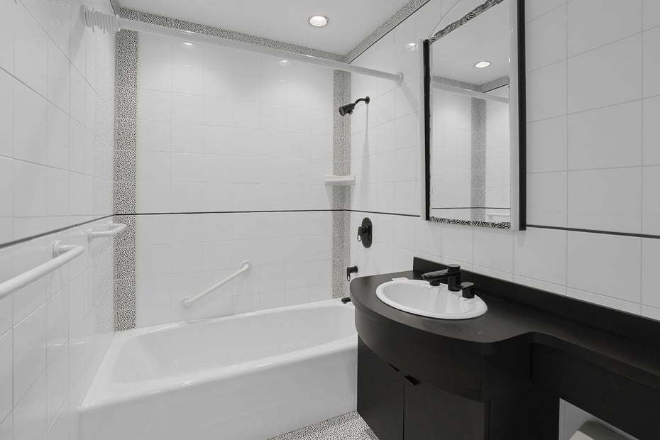 3333 Henry Hudson Parkway #23EF Photo 19