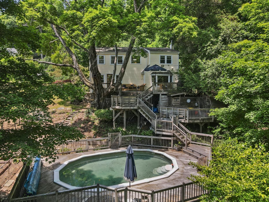 3841 Indian Hill Road Photo 3