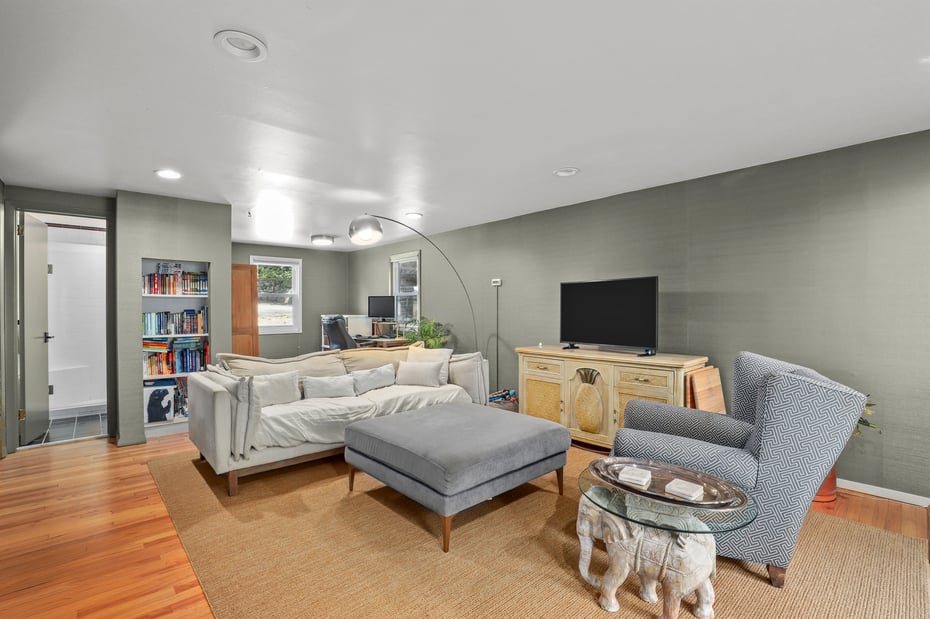 3841 Indian Hill Road Photo 4