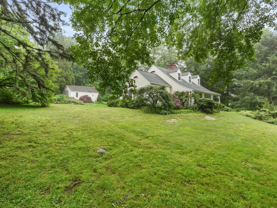 33 Great Pasture Road Photo 3