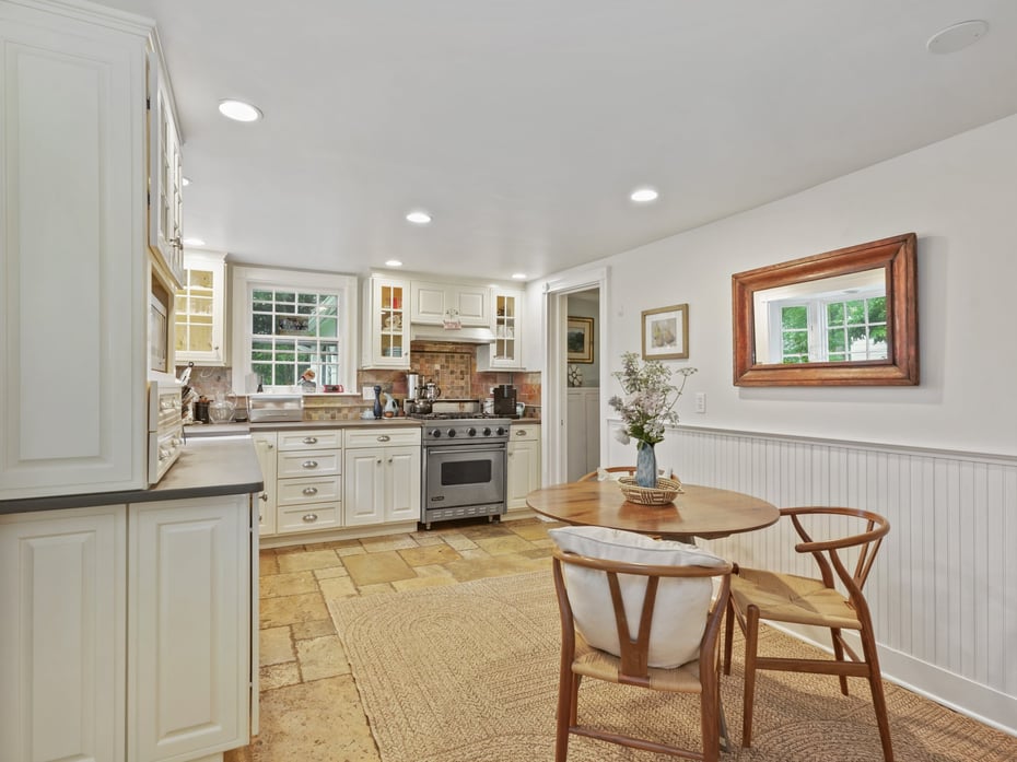 33 Great Pasture Road Photo 11