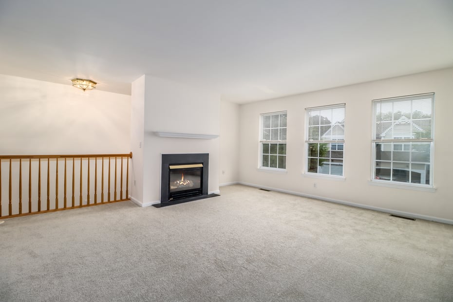 2303 Eaton Court #2303 Photo 4