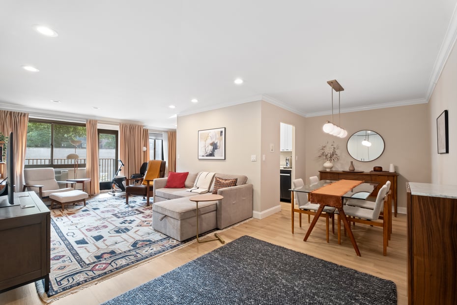 100 E Hartsdale Avenue  #2oe Photo 7