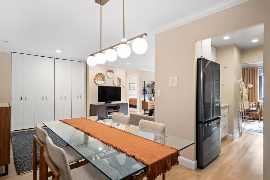 100 E Hartsdale Avenue  #2oe Photo 15