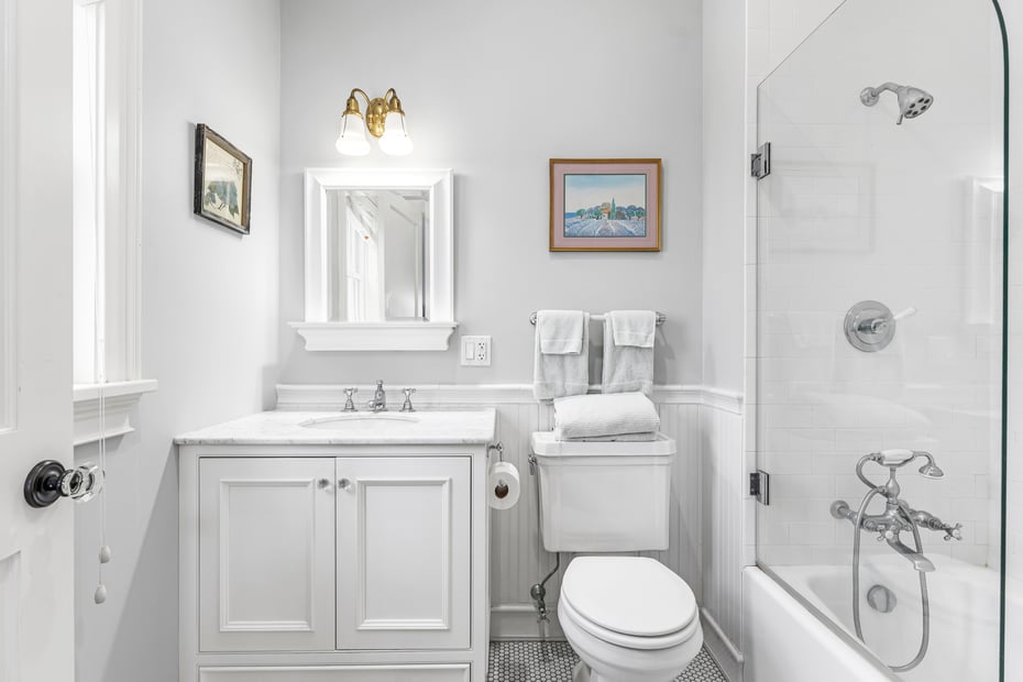 52 Avondale Road Photo 30