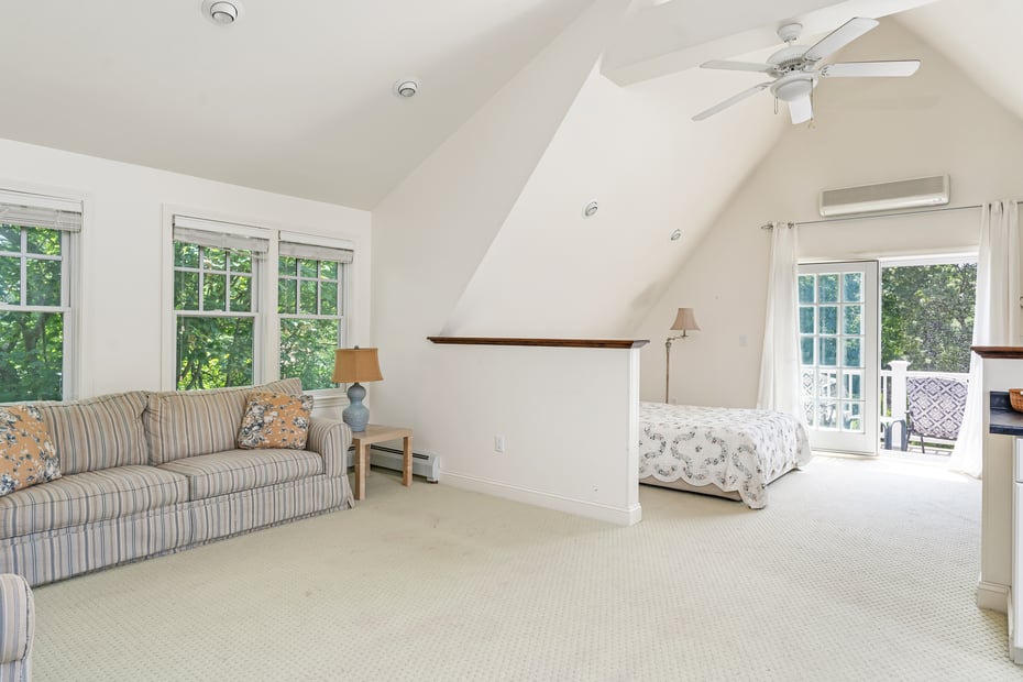 52 Avondale Road Photo 34