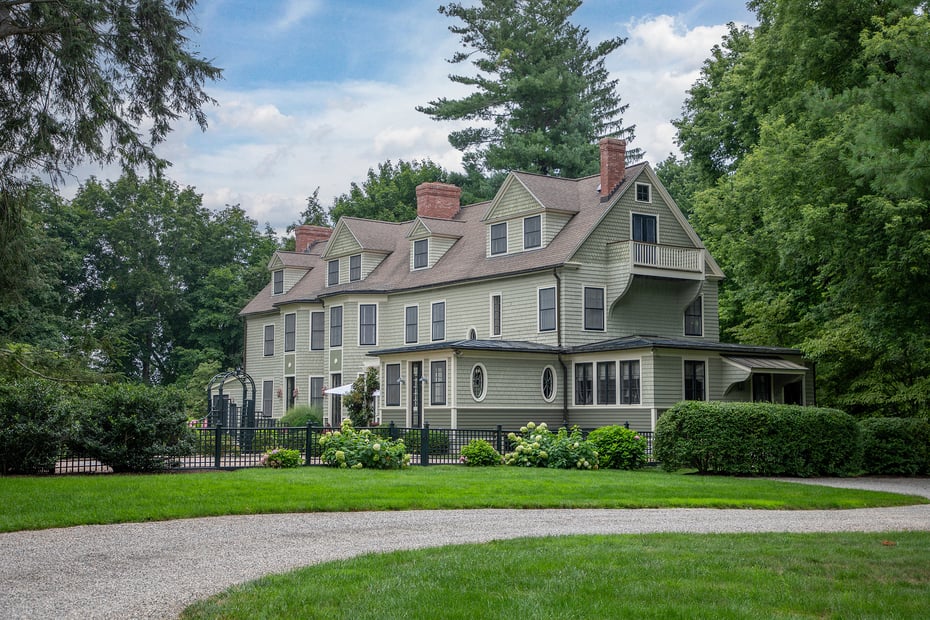 79 Hilltop Road Photo 1