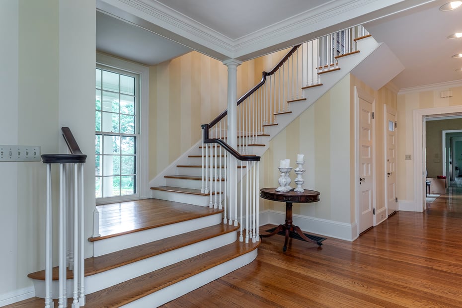 79 Hilltop Road Photo 4
