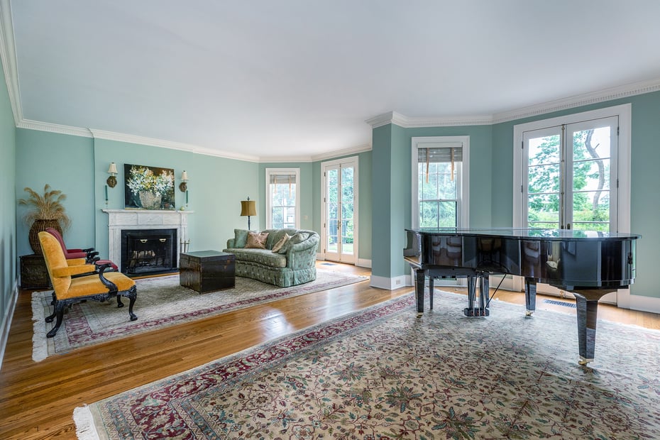 79 Hilltop Road Photo 5