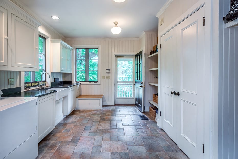 79 Hilltop Road Photo 24
