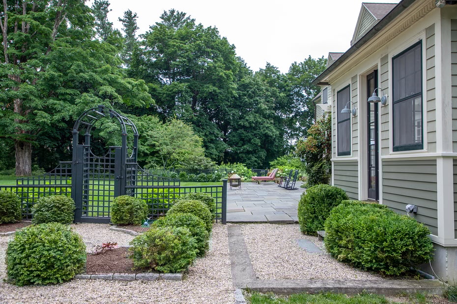 79 Hilltop Road Photo 32