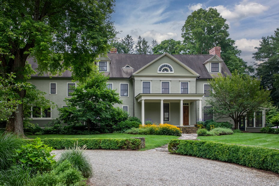 79 Hilltop Road Photo 2