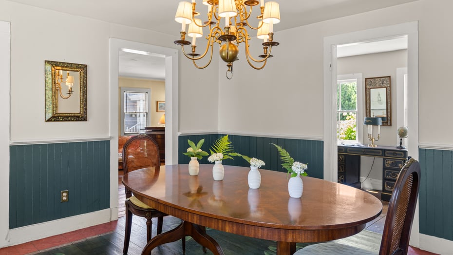 7 Paul Avenue Photo 4