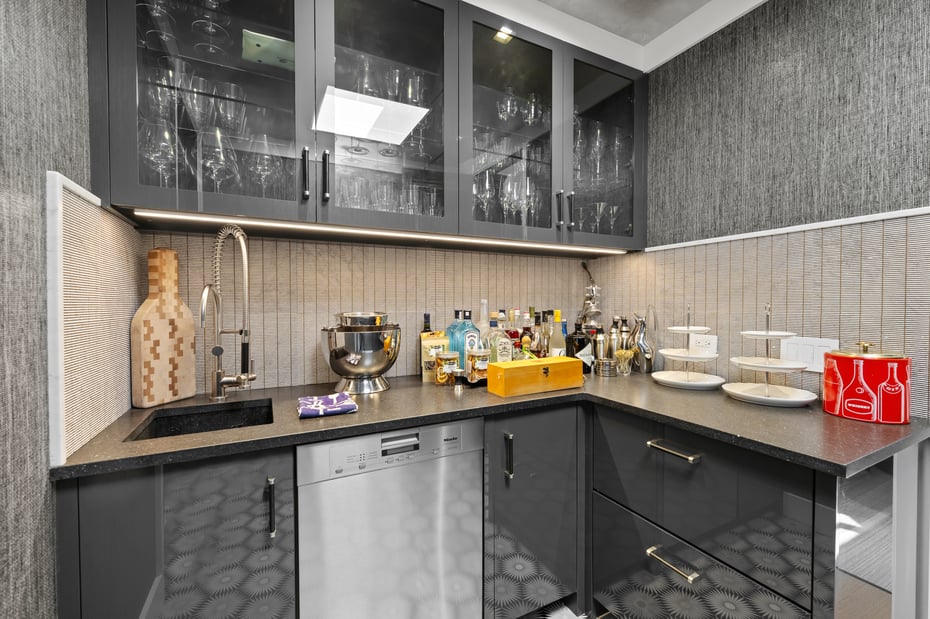 4900 Congress Street Photo 16