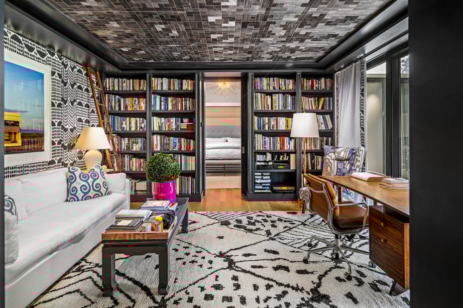 4900 Congress Street Photo 17