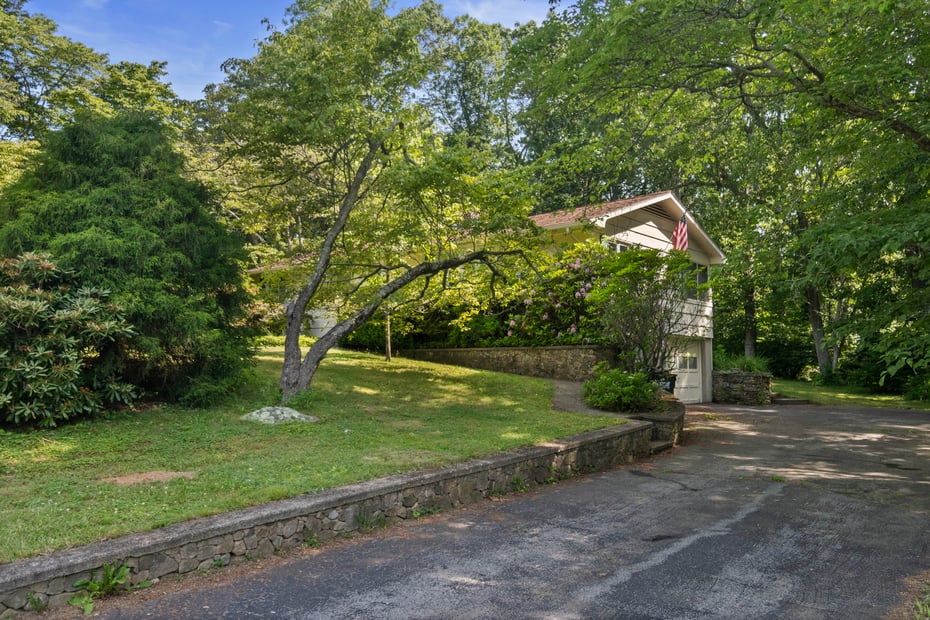 96 Dogwood Lane Photo 38
