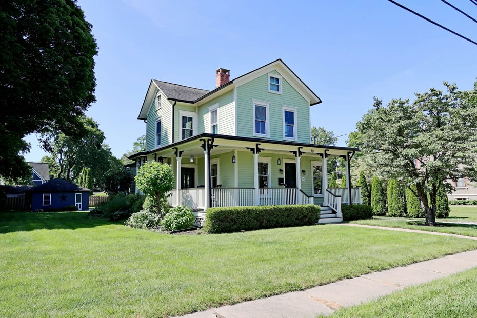 30 Elizabeth Street Photo 1