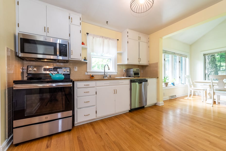 62 Hemlock Drive Photo 13