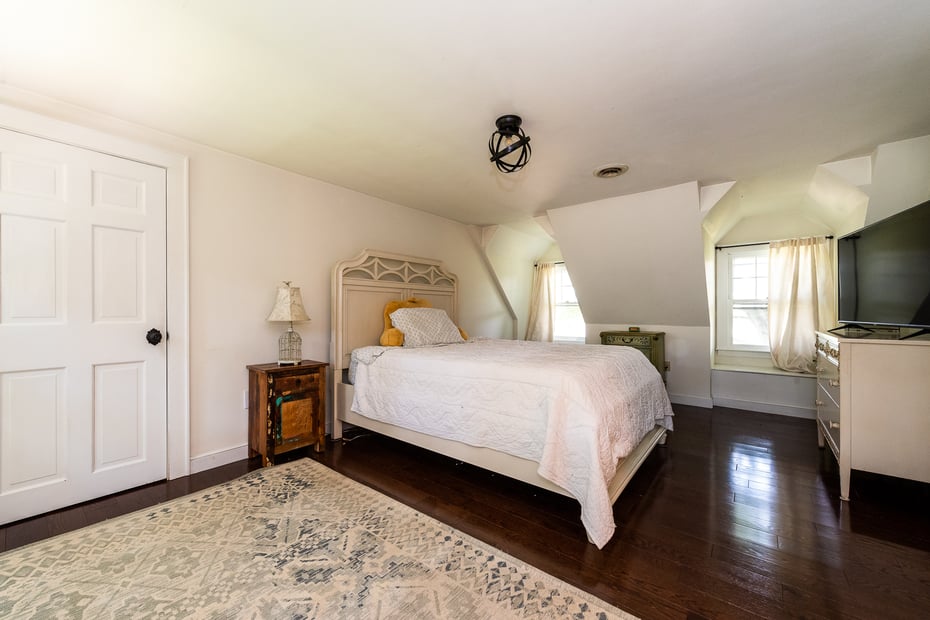 62 Hemlock Drive Photo 19