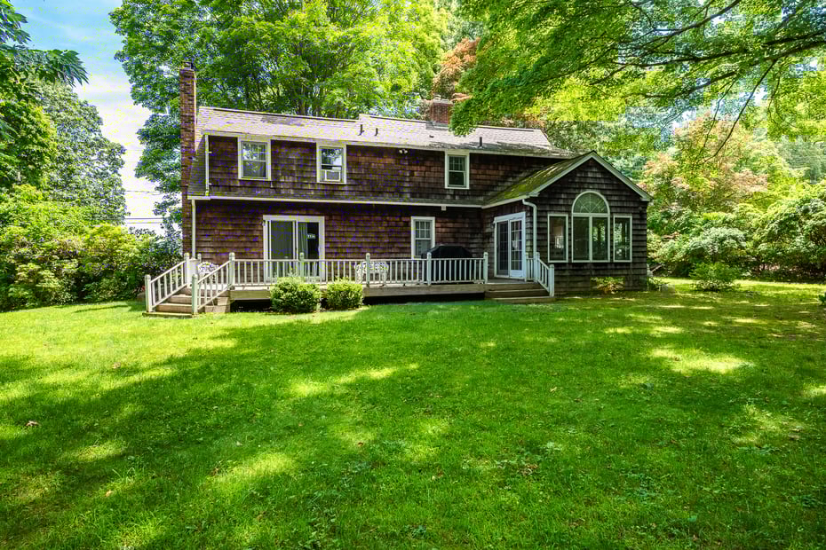62 Hemlock Drive Photo 32