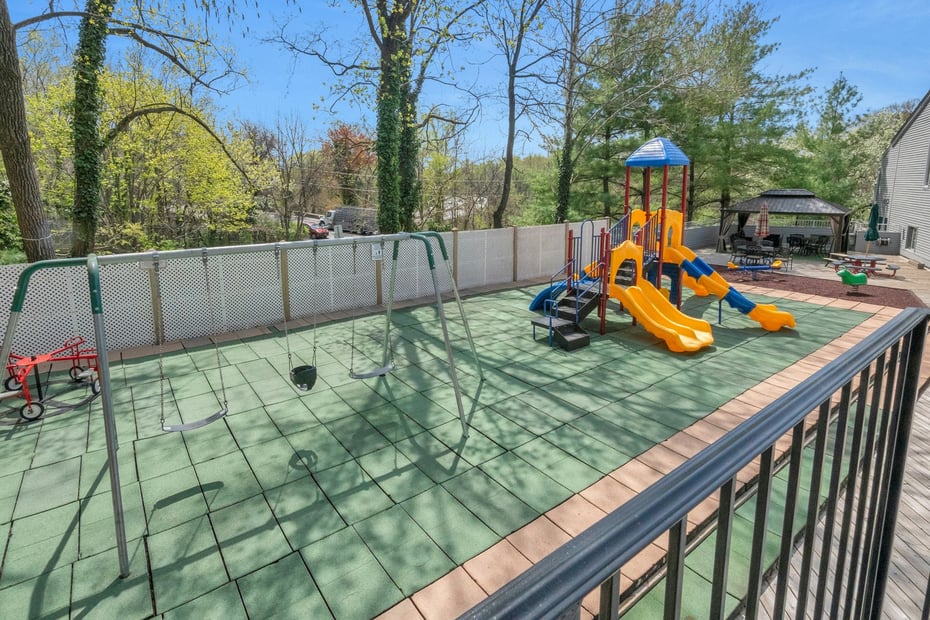 60 Waterside Close Photo 44