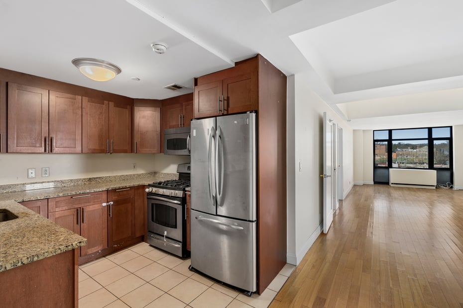 3536 Cambridge Avenue  #7E Photo 5